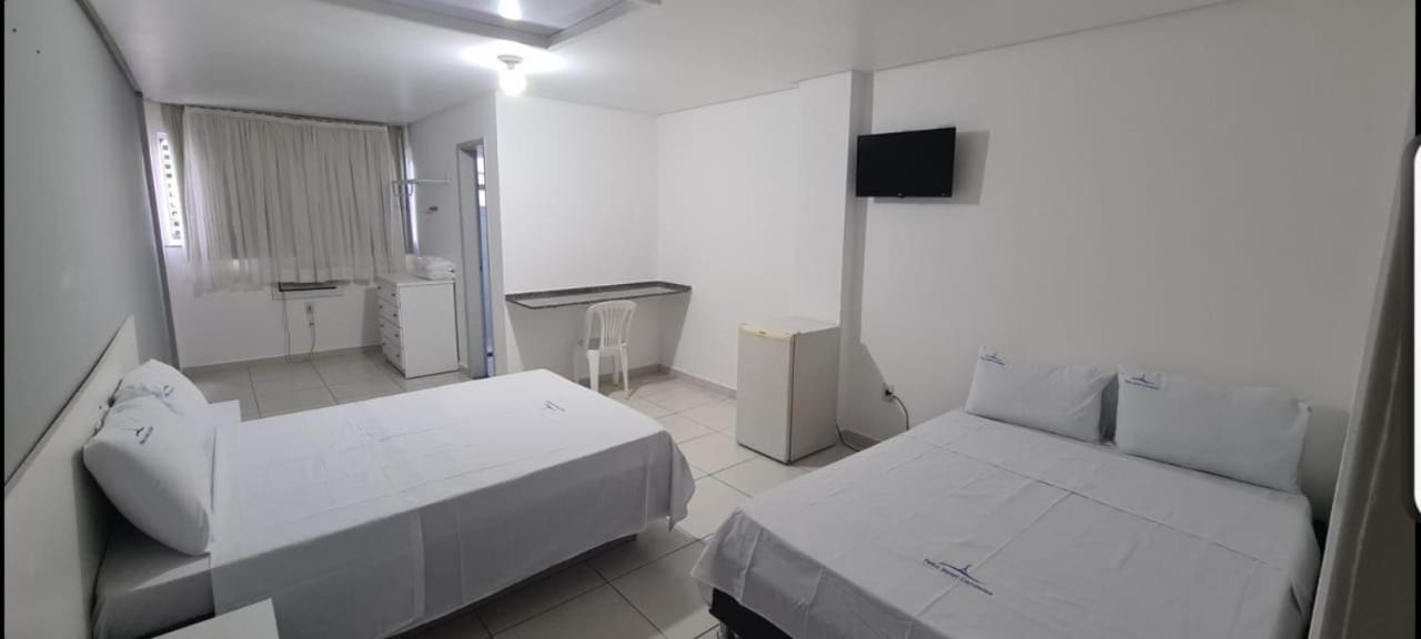 Petro Hotel Candeias Candeias  Zewnętrze zdjęcie