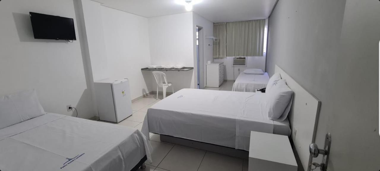 Petro Hotel Candeias Candeias  Zewnętrze zdjęcie