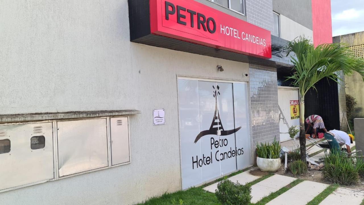 Petro Hotel Candeias Candeias  Zewnętrze zdjęcie
